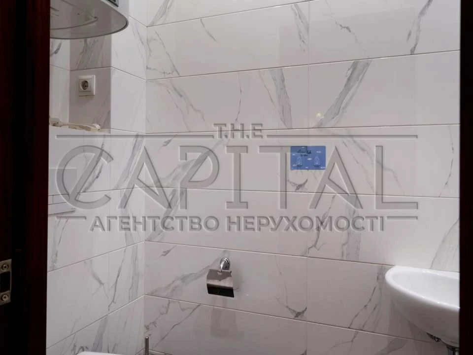 Квартира. Київ, вулиця Софії Русової