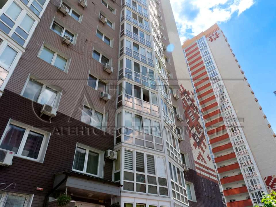 Квартира. Київ, вулиця Софії Русової