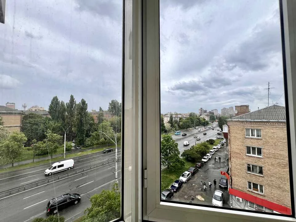 Квартира. Київ, Берестейський проспект.