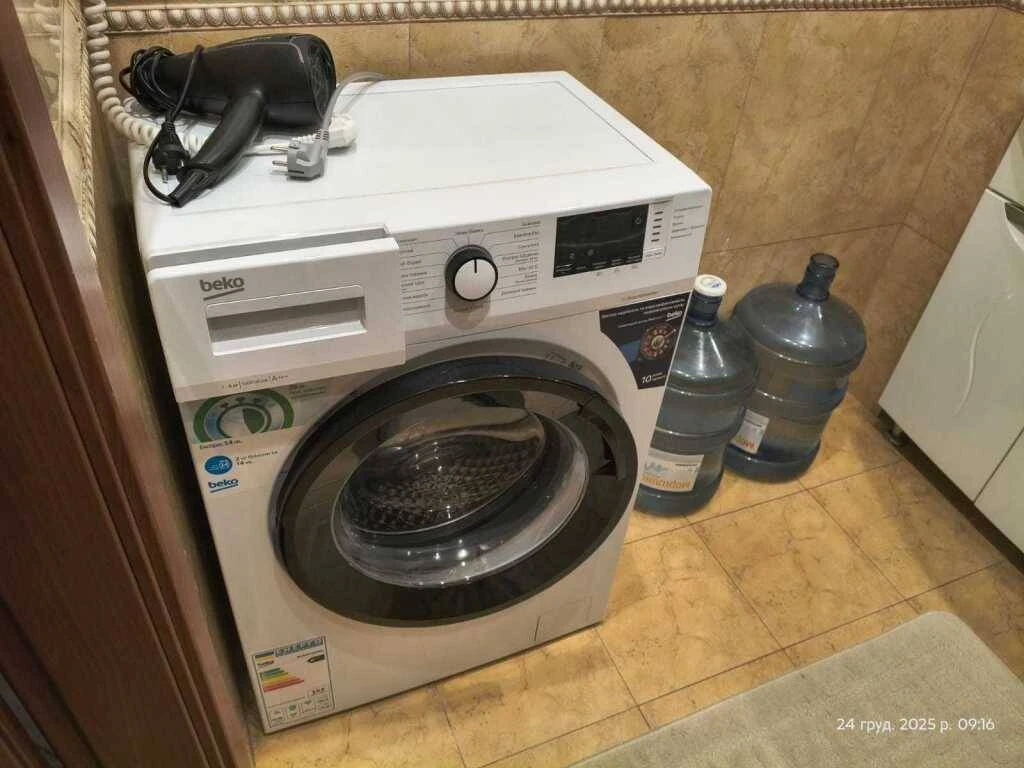 Продам 3-кімнатну квартиру, Київ, Деснянський, вулиця Марини Цвєтаєвої