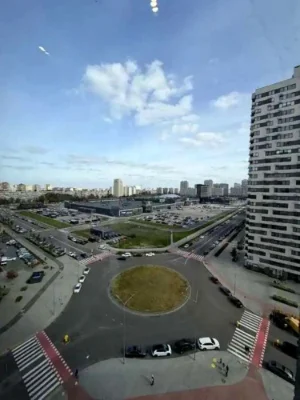 Продаж 2к квартири з ремонтом ЖК Варшавський 3 Змієнка 15/23