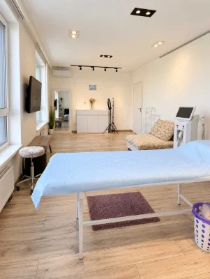 Продаж видової квартири 101,4 м² ЖК «Зарічний», метро Славут