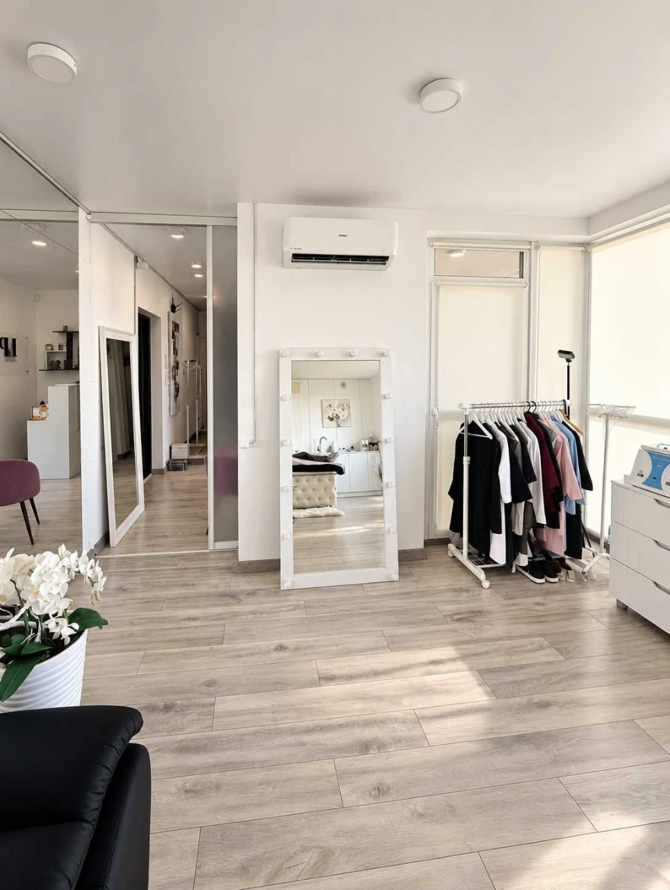 Продаж видової квартири 101,4 м² ЖК «Зарічний», метро Славут