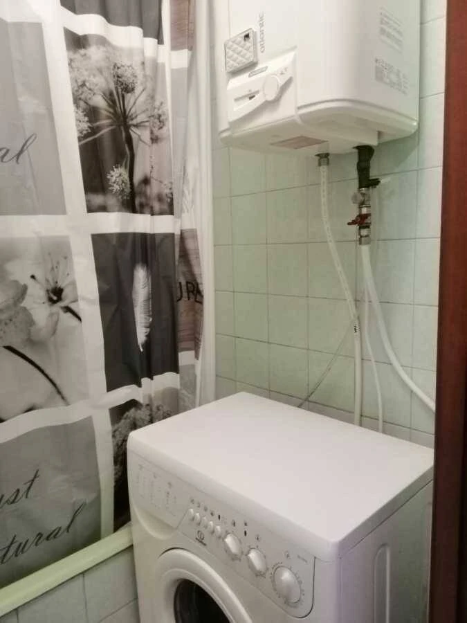 Продам 2-к квартиру Киев, Оболонский, Иорданская ул, 5а