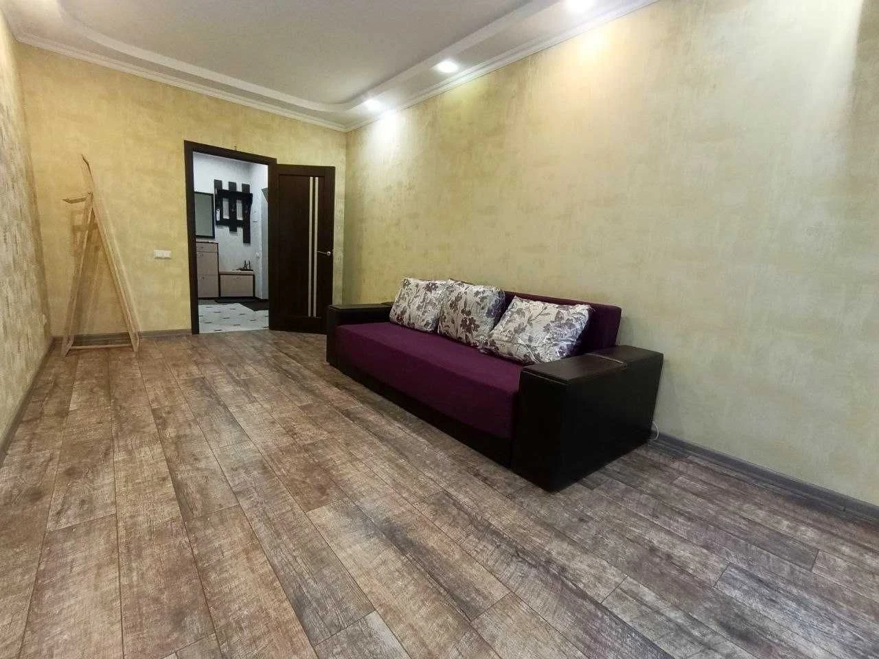 2-bedroom apartment on Dragomannova, 2B — 73.2 m² with excellent renovation