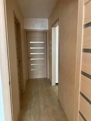 Продам 3-кімнатну квартиру на Тополі-3