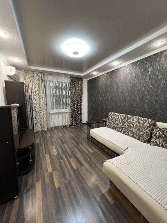 Продам 1к квартиру ЖМ Левобережный, ТЦ Караван