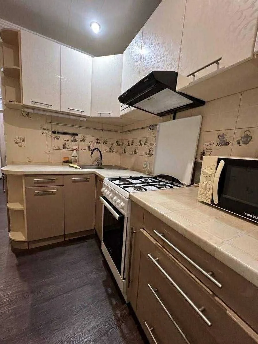 Продам 1к квартиру ЖМ Левобережный, ТЦ Караван