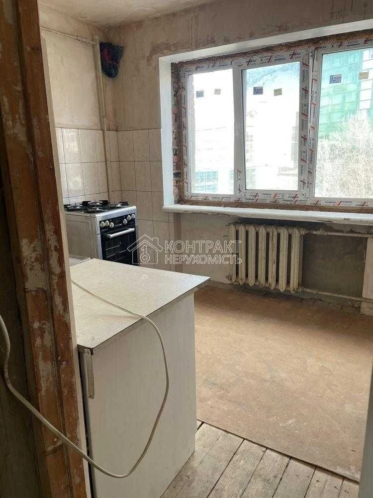 Продається 2-кімнатна квартира, Кінний ринок