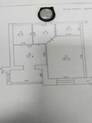 Продається квартира з індивідуальним газовим опаленням, ЖК "Лазу"