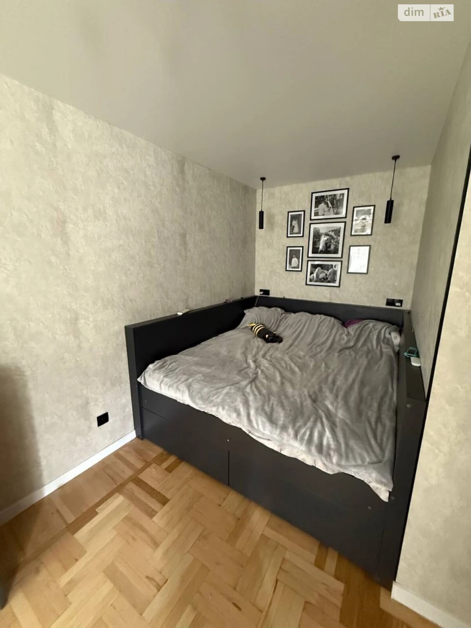 Apartment for Sale: New Home