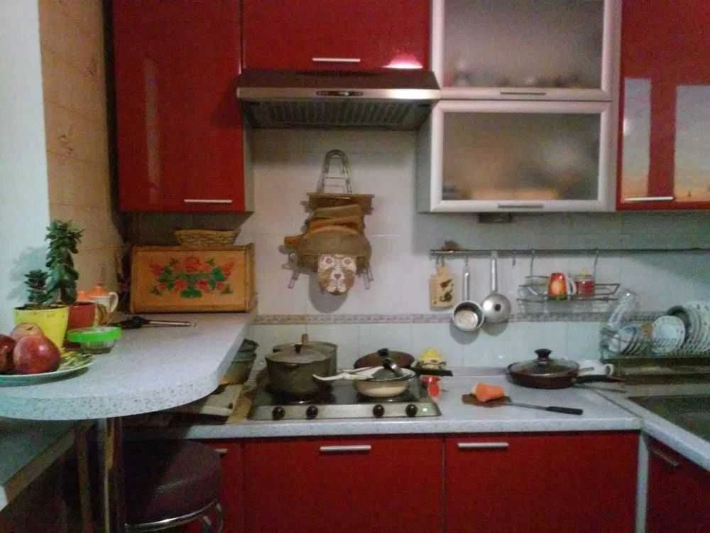 Продам 4-х комнатную квартиру ХТЗ