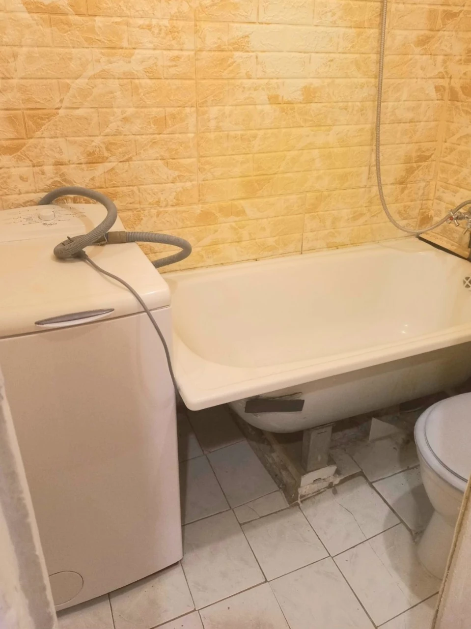 М.Холодная Гора, продам 1 комн.квартиру, ул.Новый Быт 35,Hg1