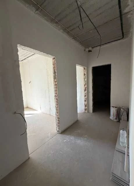 Large Euro 2-room apartment, PARTIAL RENOVATION, 2% registration