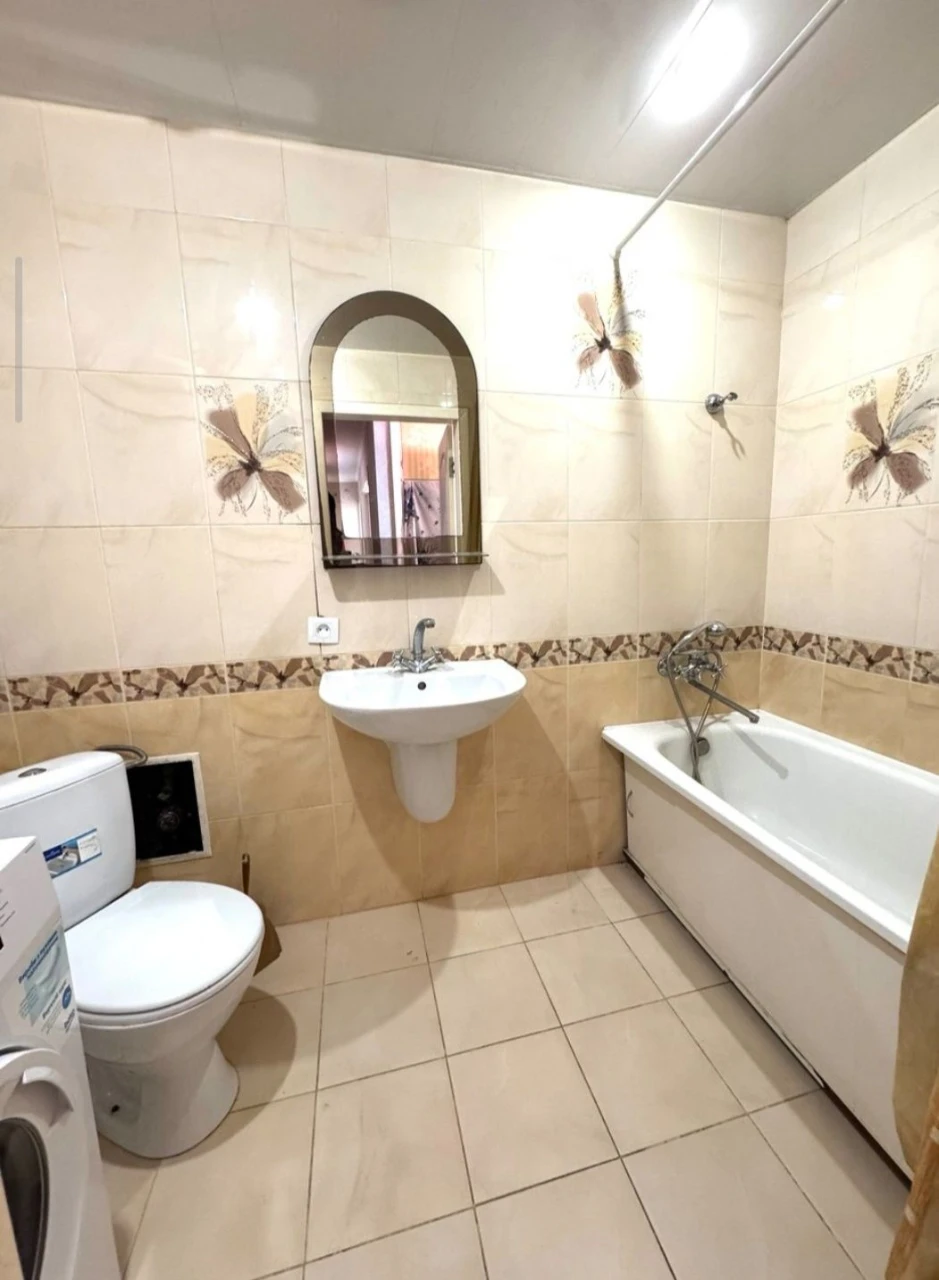 Sale of a 3-room apartment in Svichtodymyr