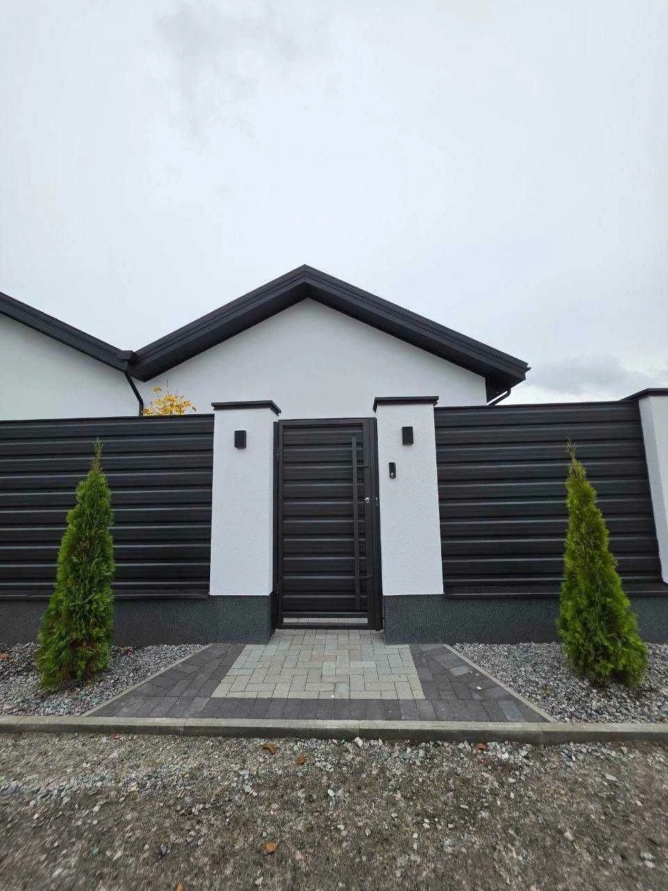 Sale of a modern duplex