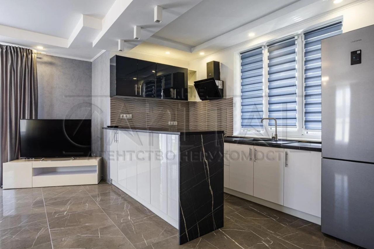 Будинок 3 кімнати, 150м², Вишгород, з паркінгом