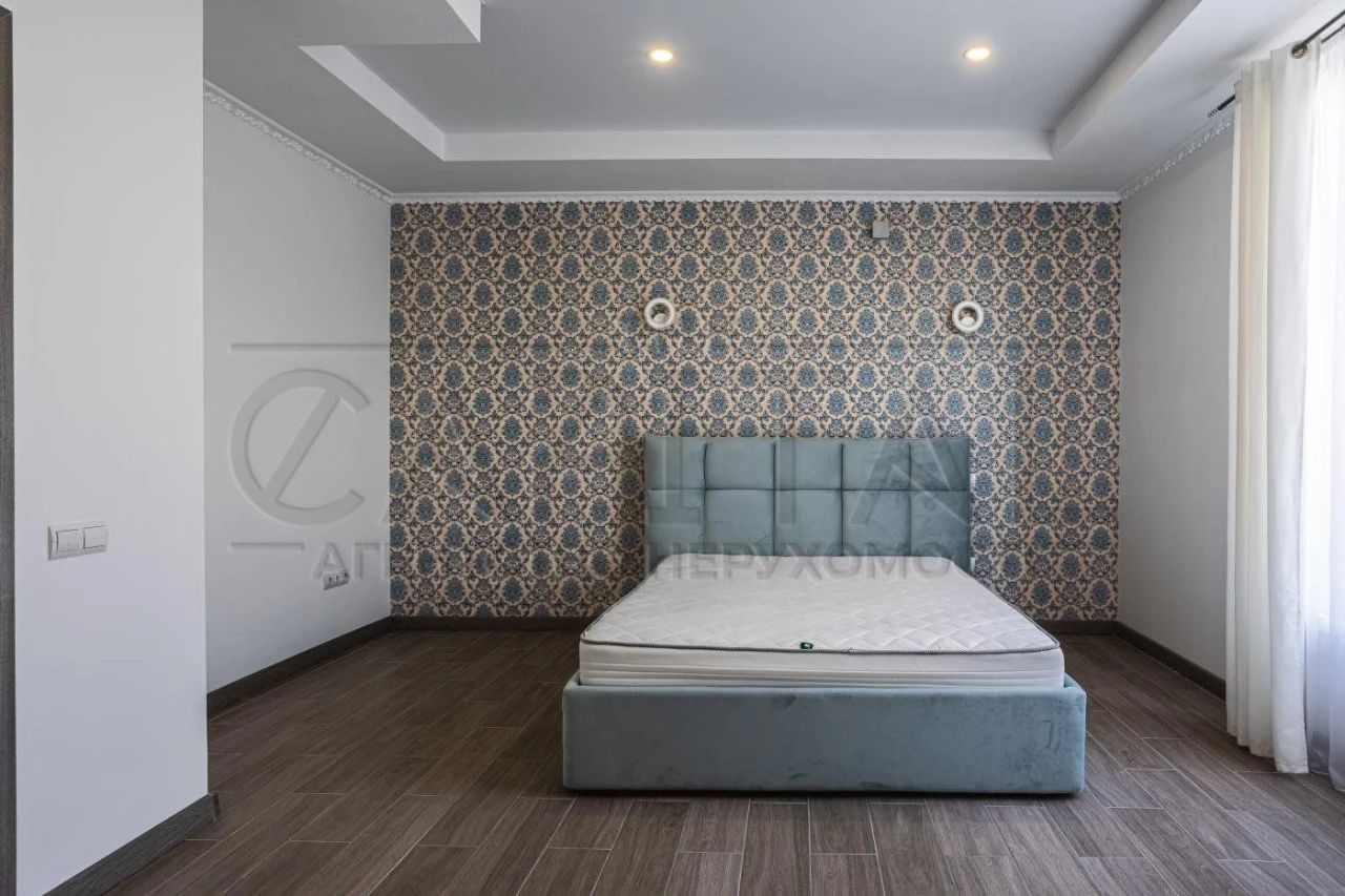 Будинок 3 кімнати, 150м², Вишгород, з паркінгом