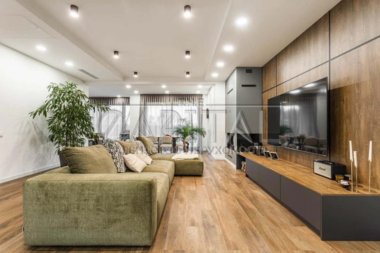 Будинок 4 кімнат, 180 м² у Вишгороді, котеджне містечко
