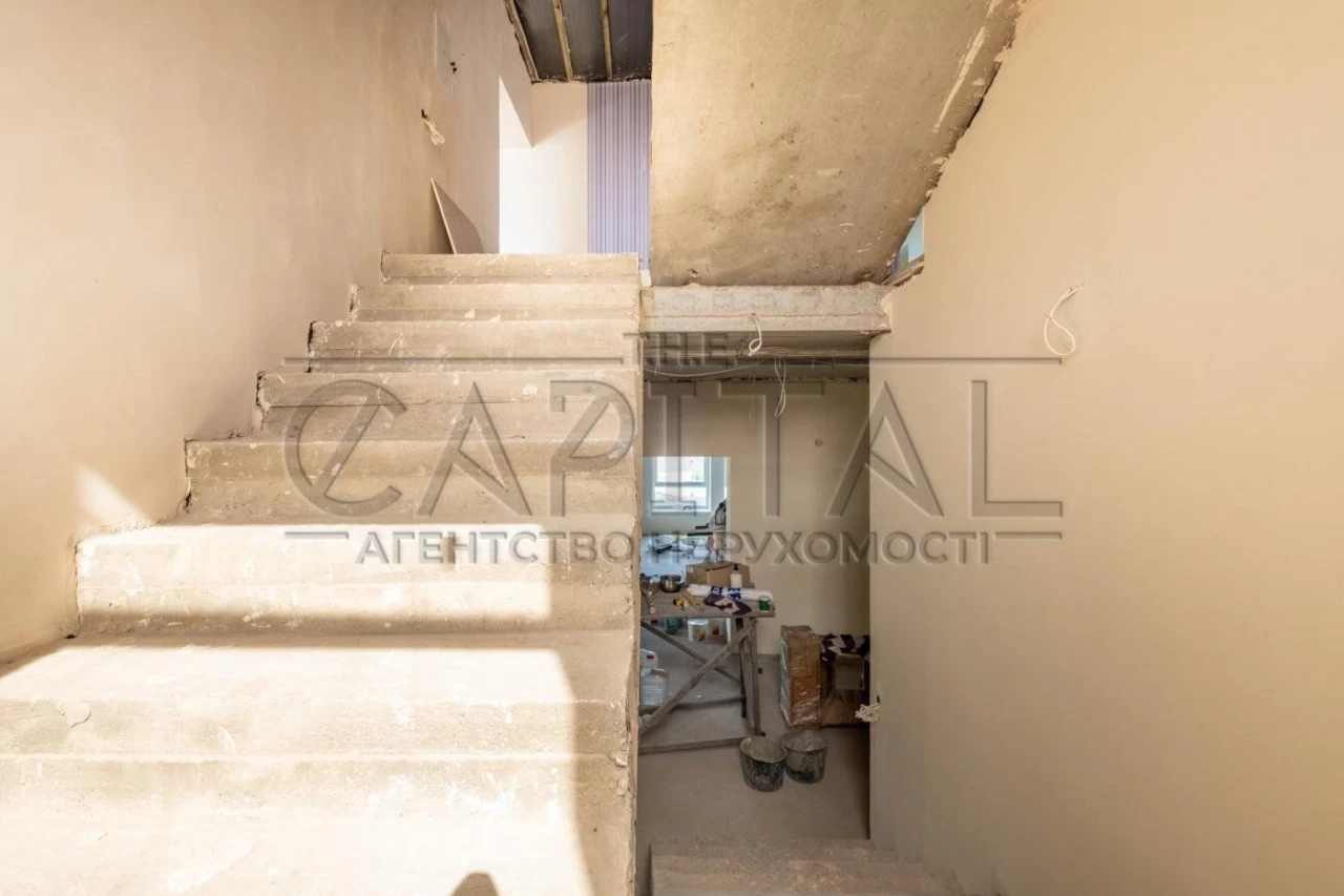 4-room house, 300 m² in the "Mezhrichya" estate, Oseshchina, Vyshorod district, with a pool