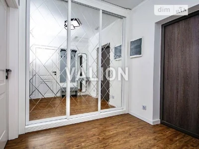 Sale of 1-room apartment 46.3 sq. m. on Knyazya Romana Mstislava Street