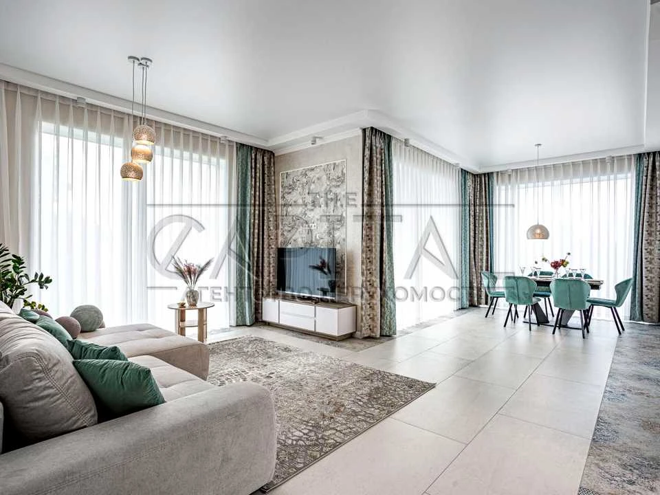 House. Kyiv, Per. 10-th North-Ozer