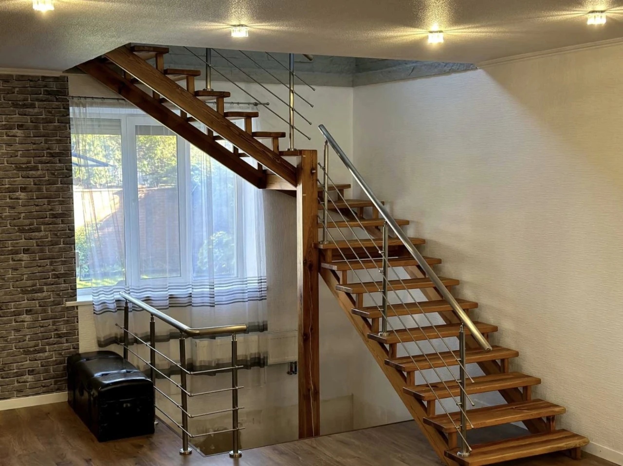 House for Sale: 300 m², Dachna Street