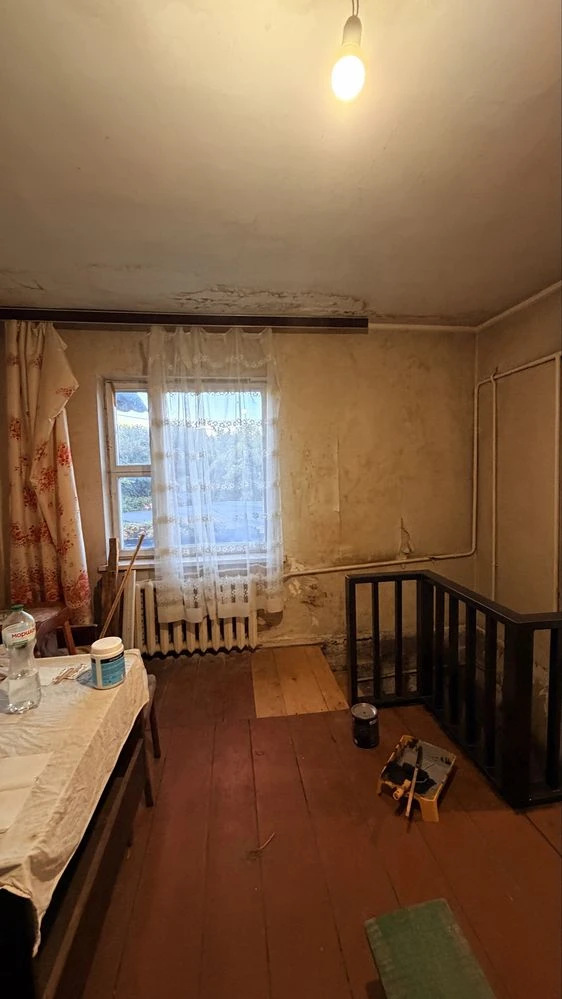 Продажа участка с домом в Киеве, район Голосиевский