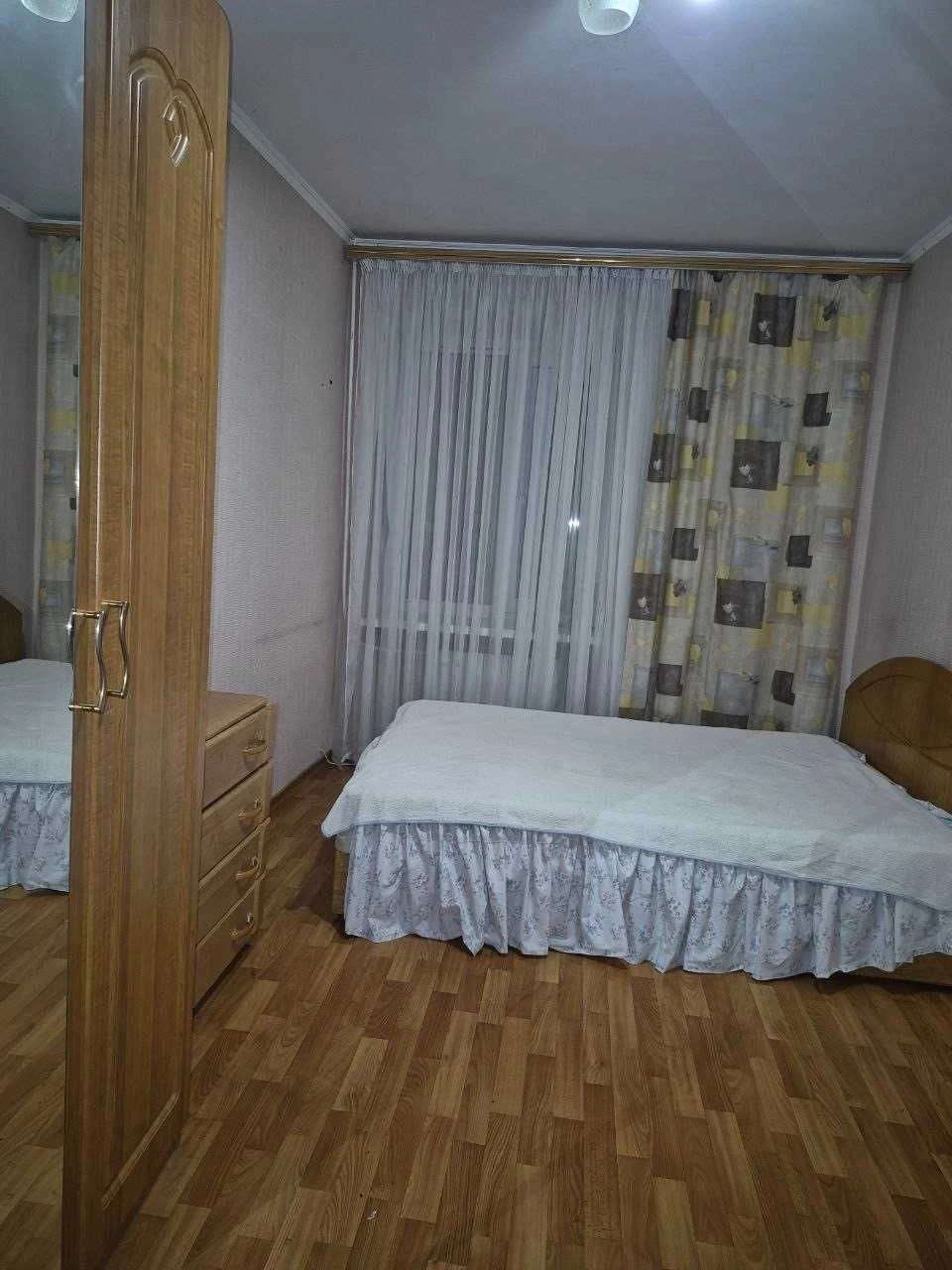 Продаж 2-кімнатної квартири на вул. Краснова — 47,1 м², газ,