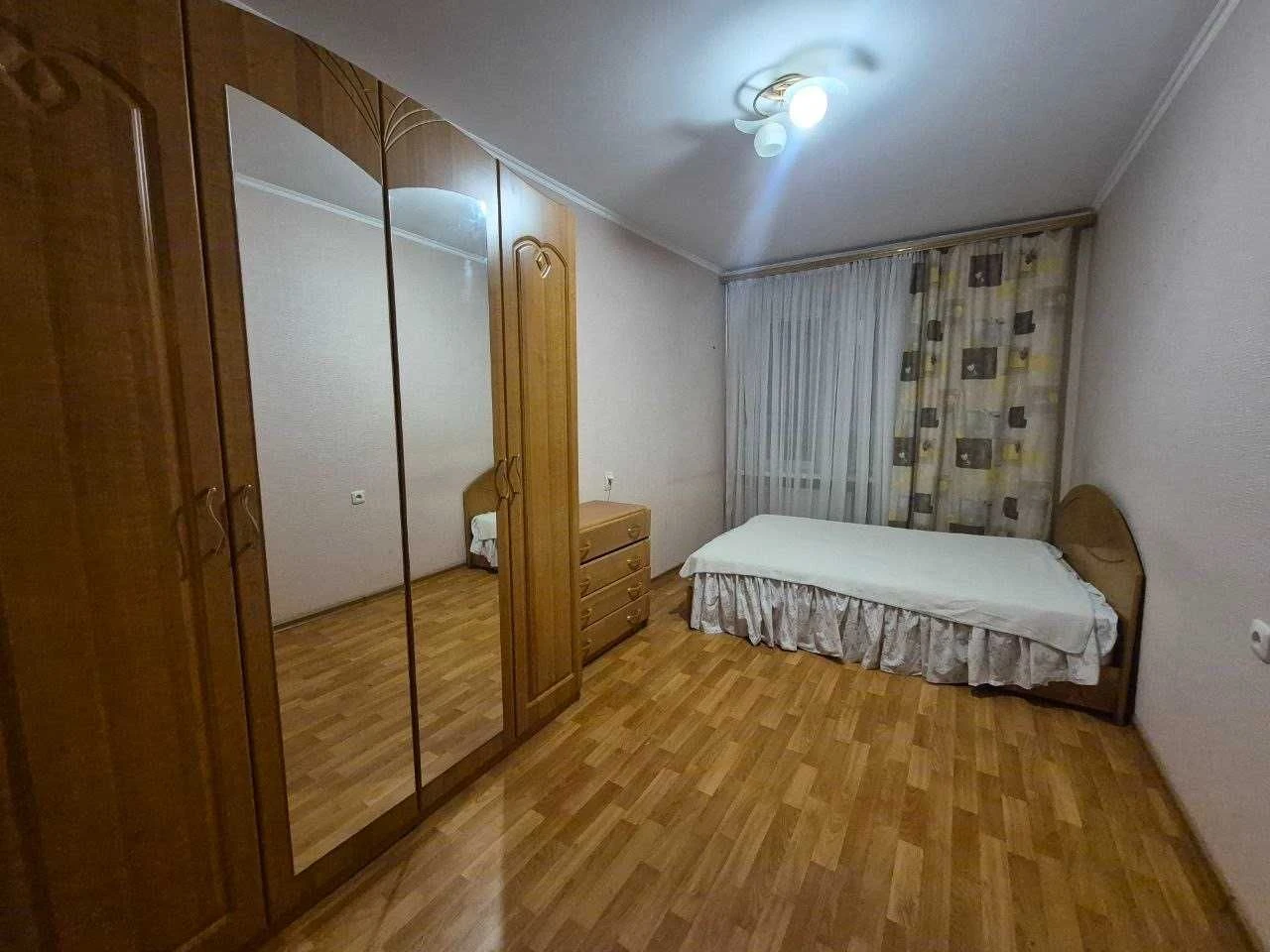 Продаж 2-кімнатної квартири на вул. Краснова — 47,1 м², газ,