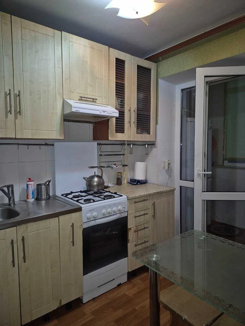 Продаж 2-кімнатної квартири на вул. Краснова — 47,1 м², газ,