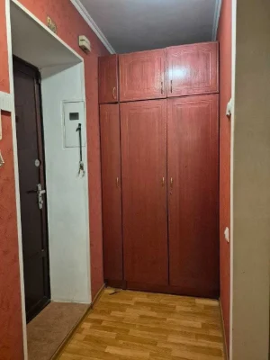 Продаж 2-кімнатної квартири на вул. Краснова — 47,1 м², газ,