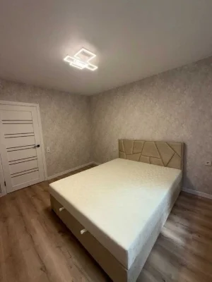 2к.квартира, Алмазний,  50м2, свіжий євроремонт