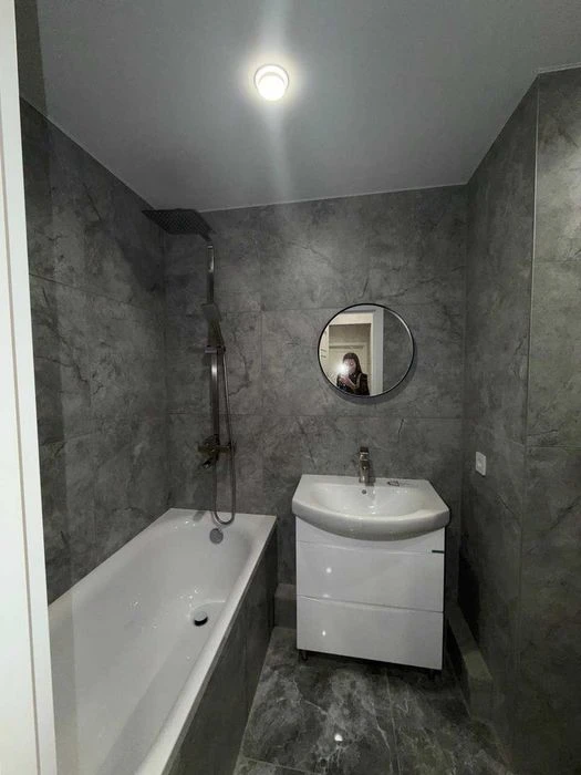 2к.квартира, Алмазний,  50м2, свіжий євроремонт