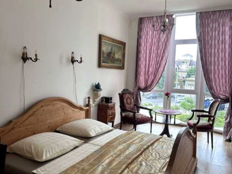 Apartment. Odesa, Fontanska Street