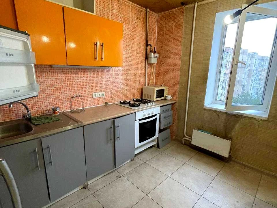 Apartment. Academician Korolev Street, Odessa