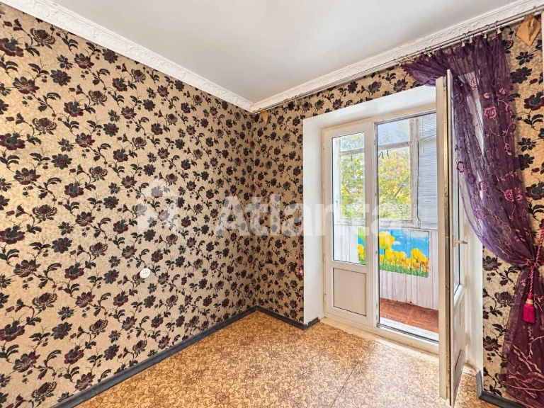 2-room apartment in Cheremushki! Brick house, 3rd floor