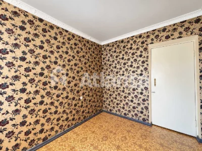 2-room apartment in Cheremushki! Brick house, 3rd floor
