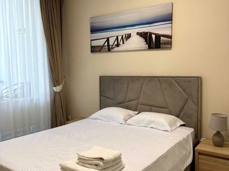 Apartment. Odessa, Valeriy Samofalova Street