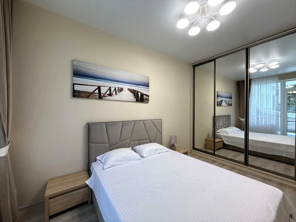 Apartment. Odessa, Valeriy Samofalova Street