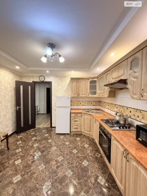 Long Term Rental Apartment Academic District