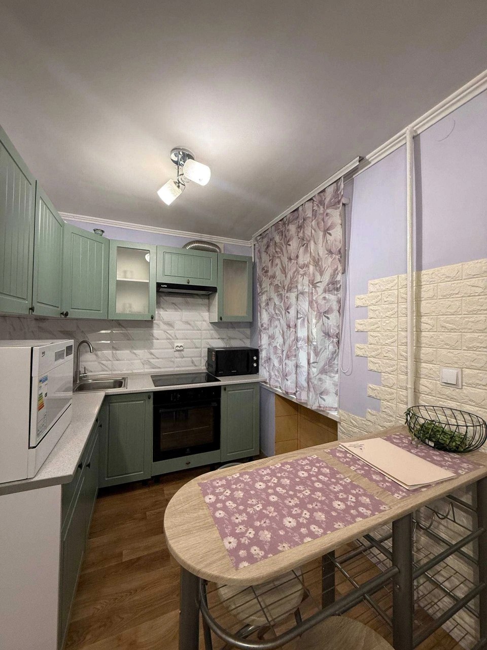 Продажа 1.5 комнатной квартиры рядом с городским озером