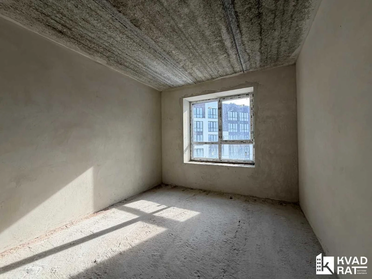 Spacious 2-bedroom apartment 56 sq m near the city lake Ready