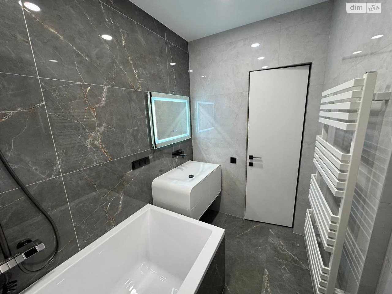 Apartment for Sale - Pasichna