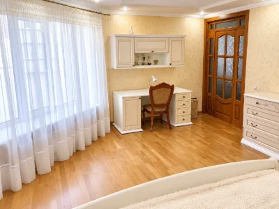 Продаж 2 кімнатної квартири 5/10 82м2 Левада Новобудова. Інд