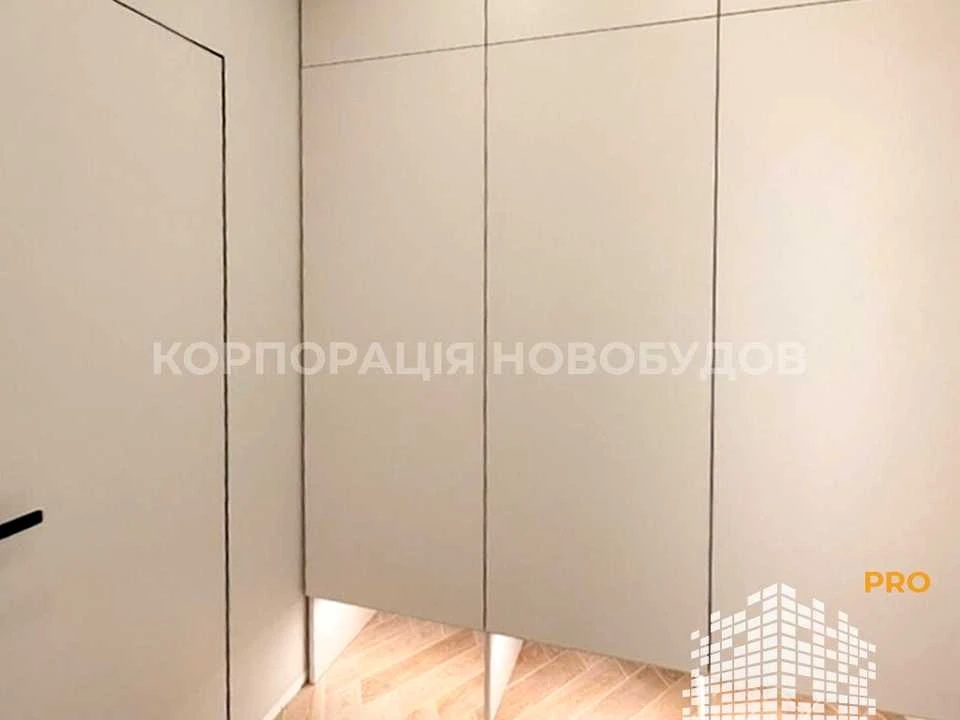 Квартира. Ужгород, Мальовнича вулиця