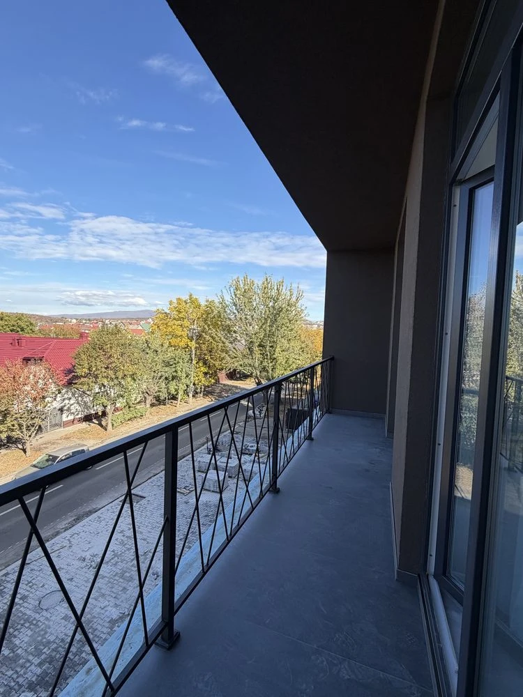 Sale of a 1-bedroom apartment in a gated complex