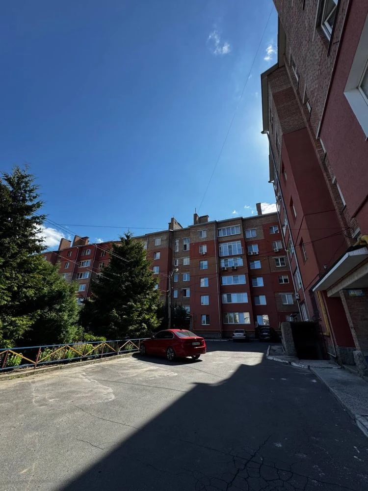 Продаж новобудови з ремонтом