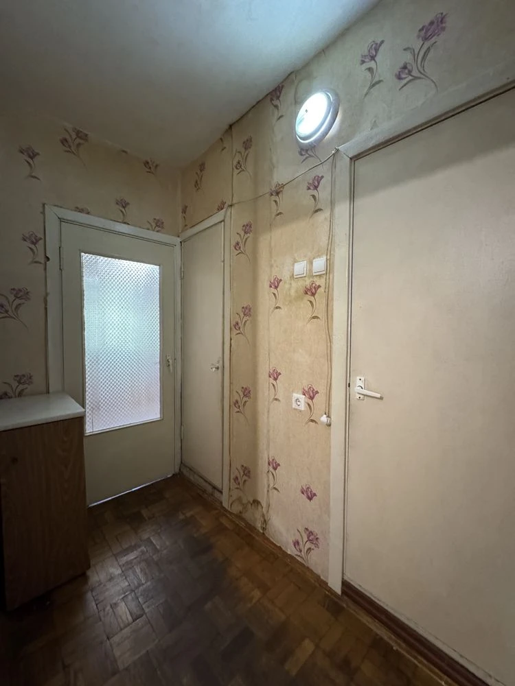 Продається, 2-кімнатна квартира 53 м², $51000, без комісії
