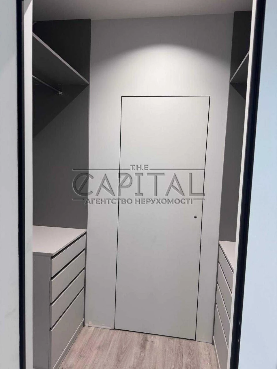 Stylish 3-bedroom apartment for sale, Vyshorod. New renovation!